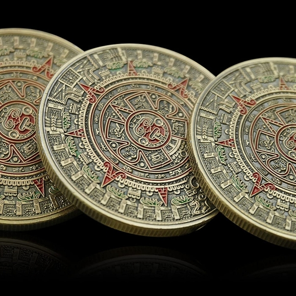 New Aztec calendar coin in case - Picture 2 of 5